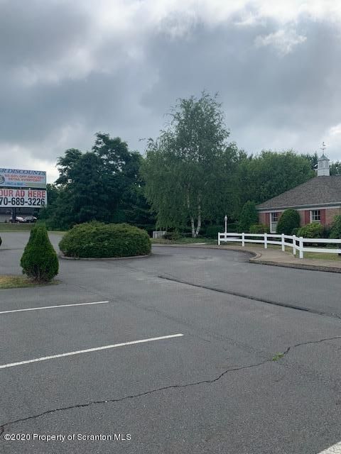 2808 Scranton Carbondale Hwy, Blakely, PA 18447